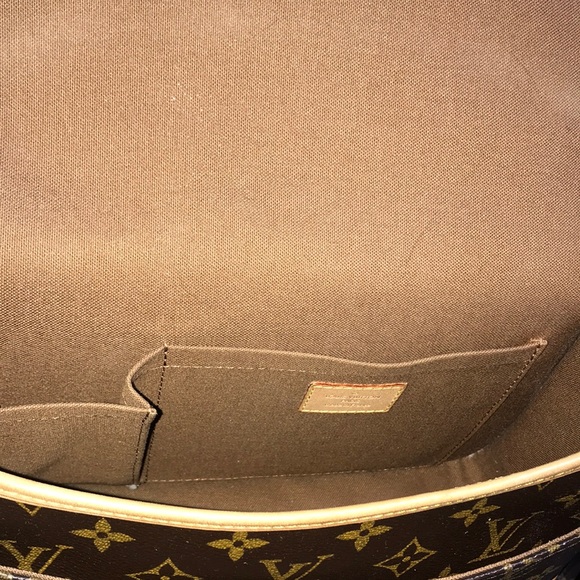 💎DISCONTINUED 💎CROSSBODY LOUIS VUITTON SOLGNE - Picture 10 of 16